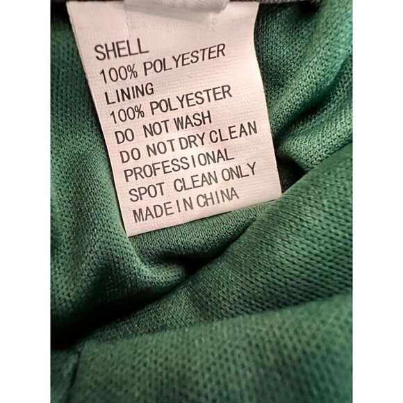 La Femme Size 10 Sequin Long Sleeve Back Cutout Gown Emerald Green *Thread Pull* - Picture 12 of 14